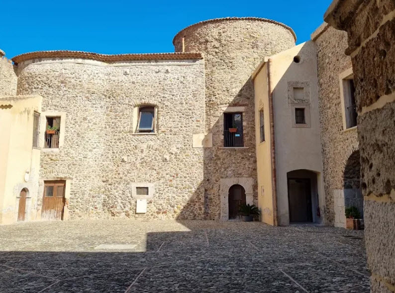 Palazzo Fortunato, Italy